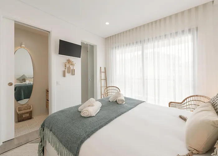 Consolacao Surf & Pool Terrace Апартаменты Атогиа-да-Балейя